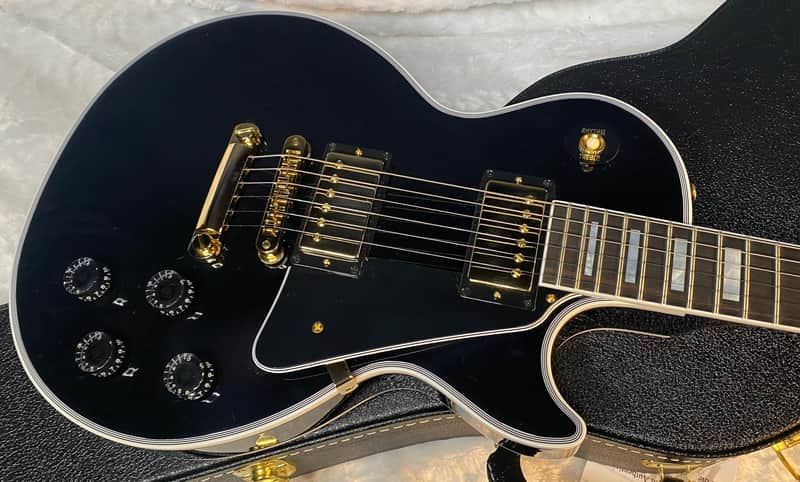 NEW! Gibson Custom Shop Les Paul Custom - Ebony Fingerboard - Authorized Dealer - Only 9.85 lbs - G06439