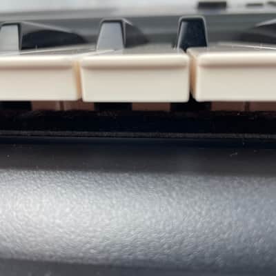 Yamaha PSR-195 Portatone 61-Key Electronic Keyboard Very Clean Tested image 8