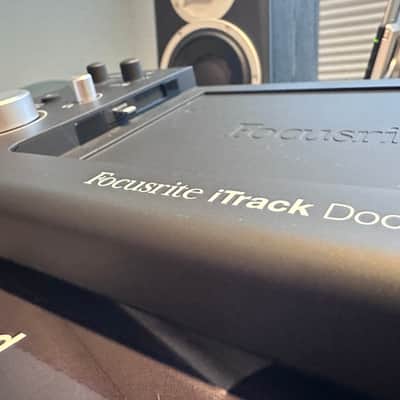Focusrite iTrack Dock Mobile iPad Recording Interface 2010s - Black/Red image 1