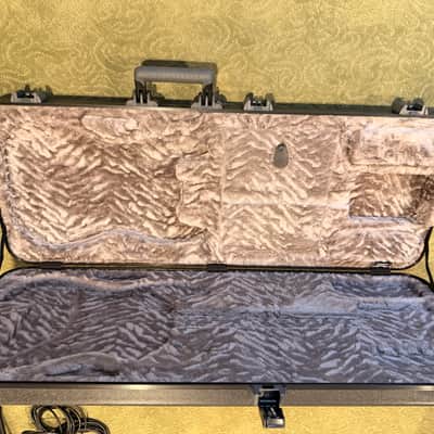 Fender HSS Stratocaster 2024 - Tobacco Burst - Free TSA Hard Shell Case - *Mint Condition* image 8