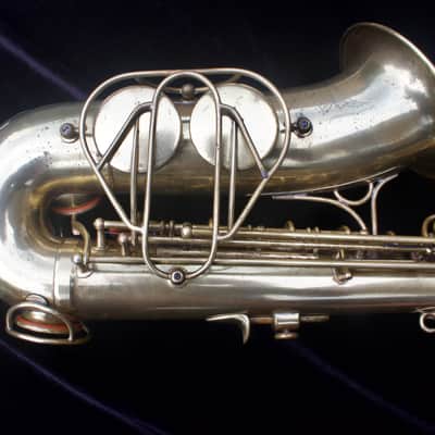 Martin Commitee III alto saxophone 1947 - Bare brass image 16