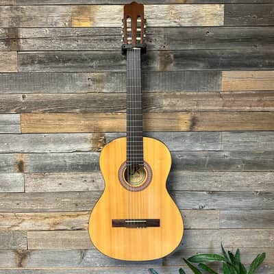(18225) J. Reynolds JRC-10 Mini Classical Guitar image 2