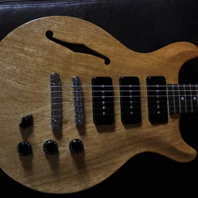 Hamer USA Artist Korina 2004 Natural Korina image 3