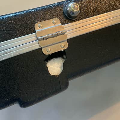1990's Fender Red Label Molded Hardshell Stratocaster Telecaster Guitar Case No Key (Damaged Feet) image 8