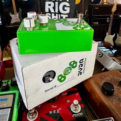 Ryra The 808  Green image 11