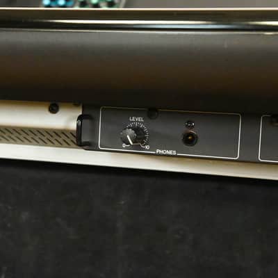 Yamaha CL3 Digital Audio Mixing Console CG01ZAW image 8