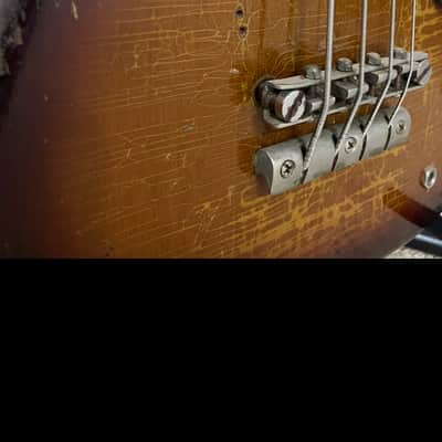 Gibson  Non reverse thunderbird  1966 - owned by Brian Wheat from Tesla image 6