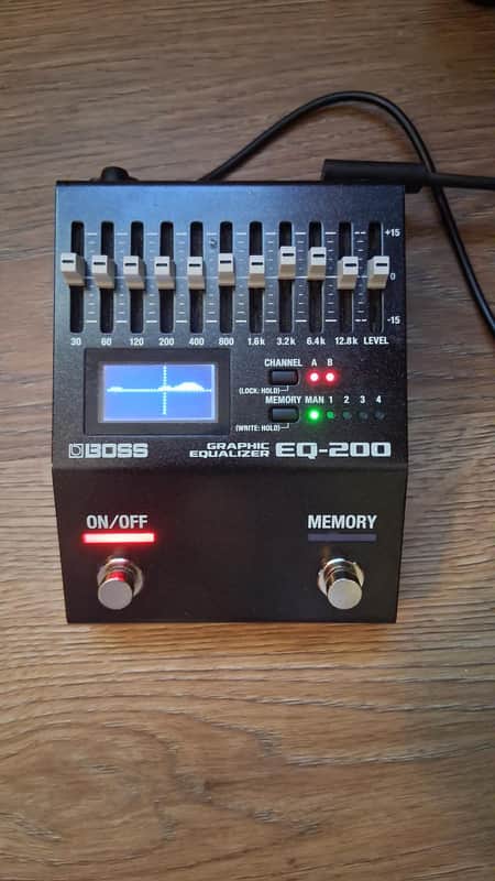Boss EQ-200 Equalizer