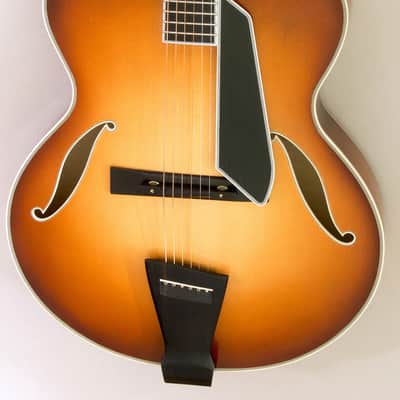 Trenier Magnolia 2012 Sunburst image 1