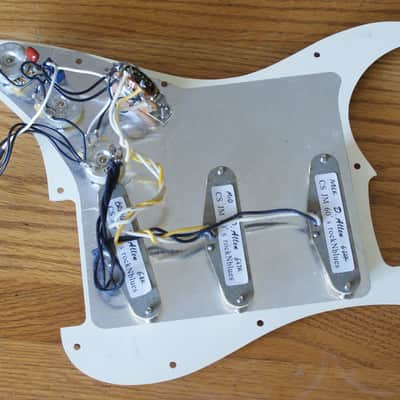 D. Allen Classic Series John Mayer 60's RockNBlues Loaded Vintage White Pick Guard image 4