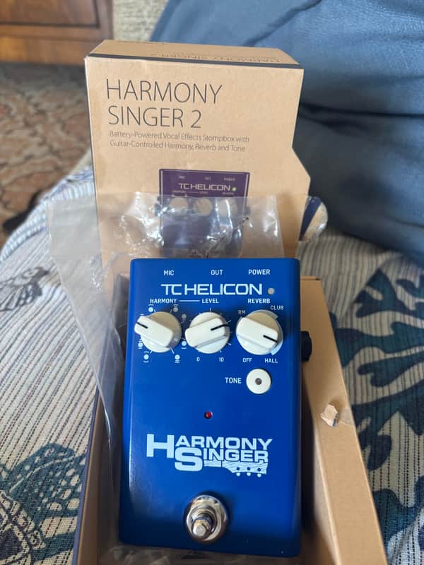 TC Helicon Harmony Singer 2 2017 - 2021 - Blue image 1