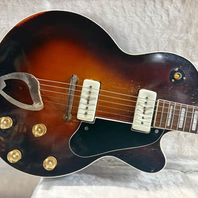 Guild M-75 Aristocrat 1954 - Sunburst image 2
