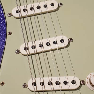 Fender Custom Shop Dennis Galuszka Masterbuilt 60 Stratocaster Relic Brazilian Rosewood Purple Sparkle Josefina Pickups image 10