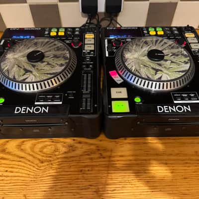 Denon DN-S5000 CD Decks (Pair) - Cases - Glowtronics Glow-In-The-Dark Slipmats - Fully Working image 3