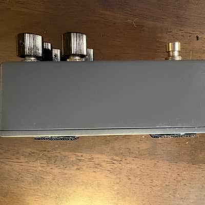 Walrus Audio Mira Optical Compressor 2022 - 2023 - Smoky Grey / Keyhole Graphic image 5