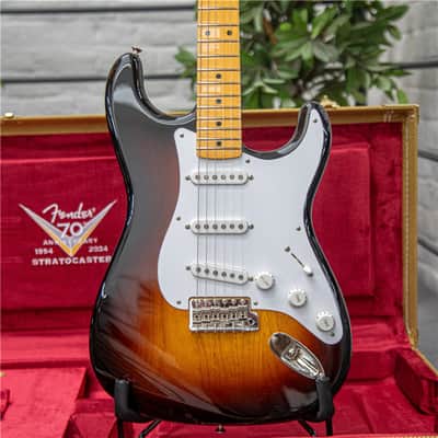 FENDER Custom Shop 70th Anniversary 1954 Stratocaster NOS image 1