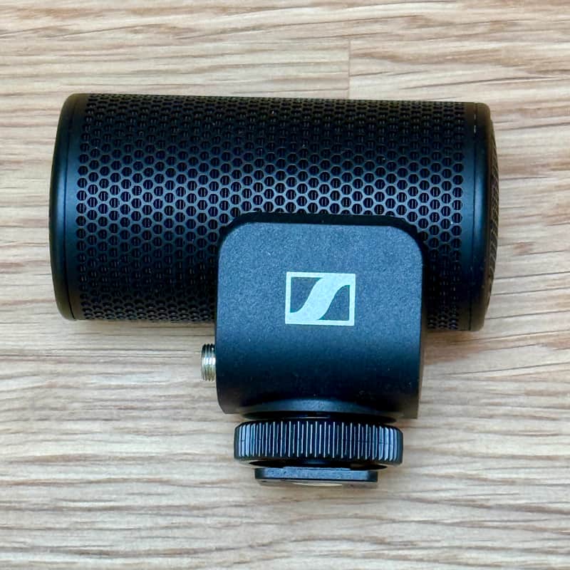Sennheiser MKE 200 Compact Supercardioid Camera-Mount Microphone