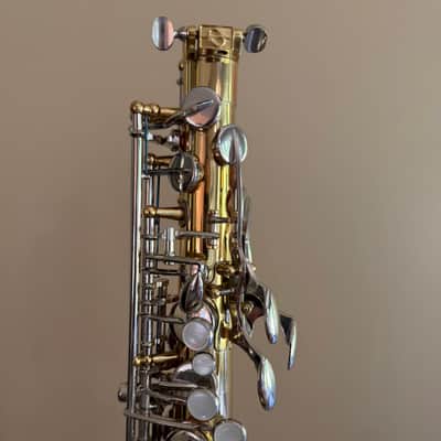 Jupiter JAS-769-II Intermediate Alto Saxophone image 12