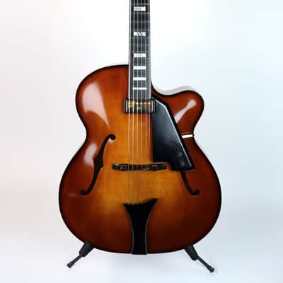 Used 2006 Hofner HC-V-0 Chancellor 17" Violin Finish image 2