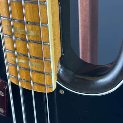 Vintage 1975 Fender Jazz Bass 3-Color Sunburst w/non original case TSU25058 image 10