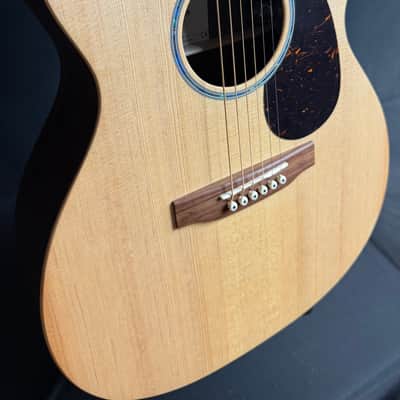 Martin 000-X2E Brazilian Auditorium Acoustic-Electric Guitar Natural w/ Gig Bag (009) image 5