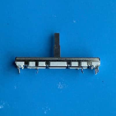 AKAI APC40 MKI Ableton Controller Part: Stereo Fader Slider 10KB image 4