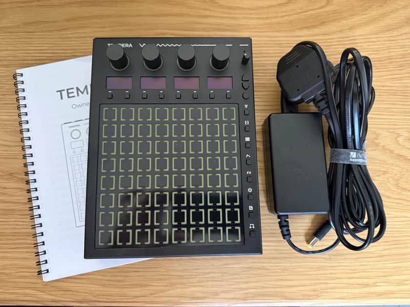 Beetlecrab Tempera Granular Polyphonic Synth Effect FX Digital Synth