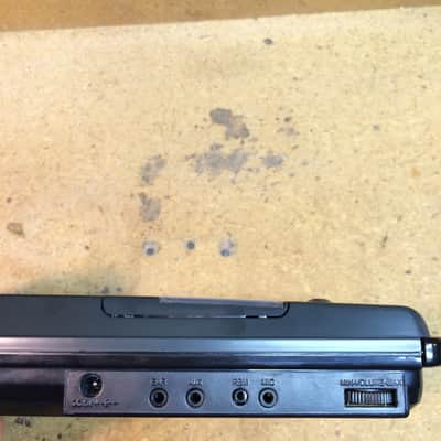 Optimus CTR-111 Cassette Recorder (Radioshack, Tandy, Cassette, LoFi, Lo-Fi, Tape, Portable) image 6