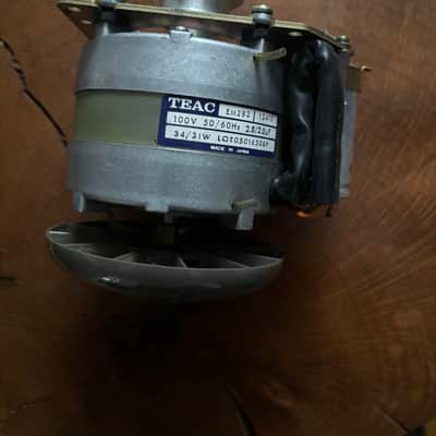 TEAC A-3340S 1/4" motor image 1