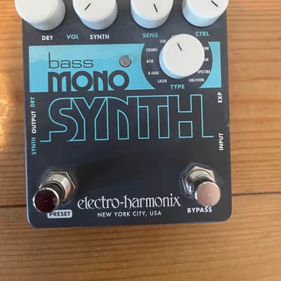 Electro-Harmonix Bass Mono Synth 2019 - Present - Gray image 1