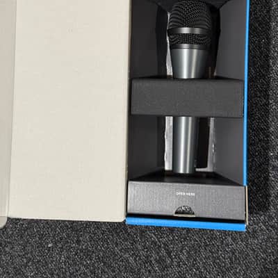 Sennheiser e835 Handheld Cardioid Dynamic Vocal Microphone 1998 - Present - Dark Grey image 2