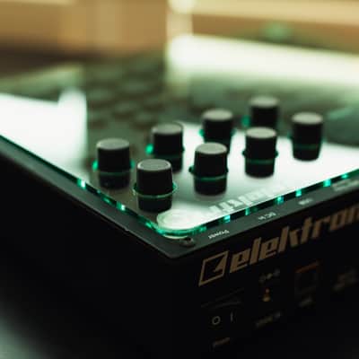 Acrylic Dust Cover for Analog Four MKII