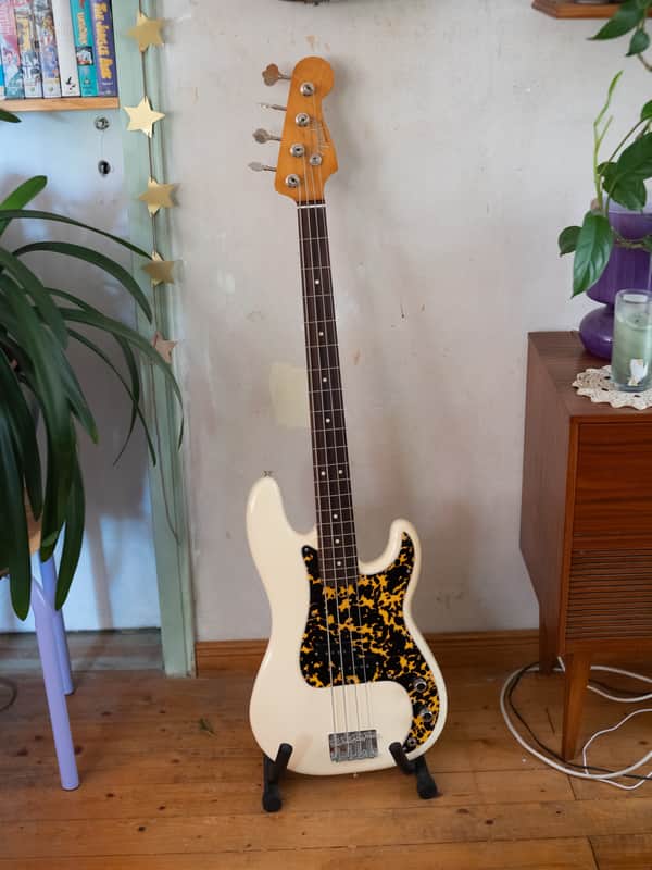 Fender Vintera II '60s Precision Bass