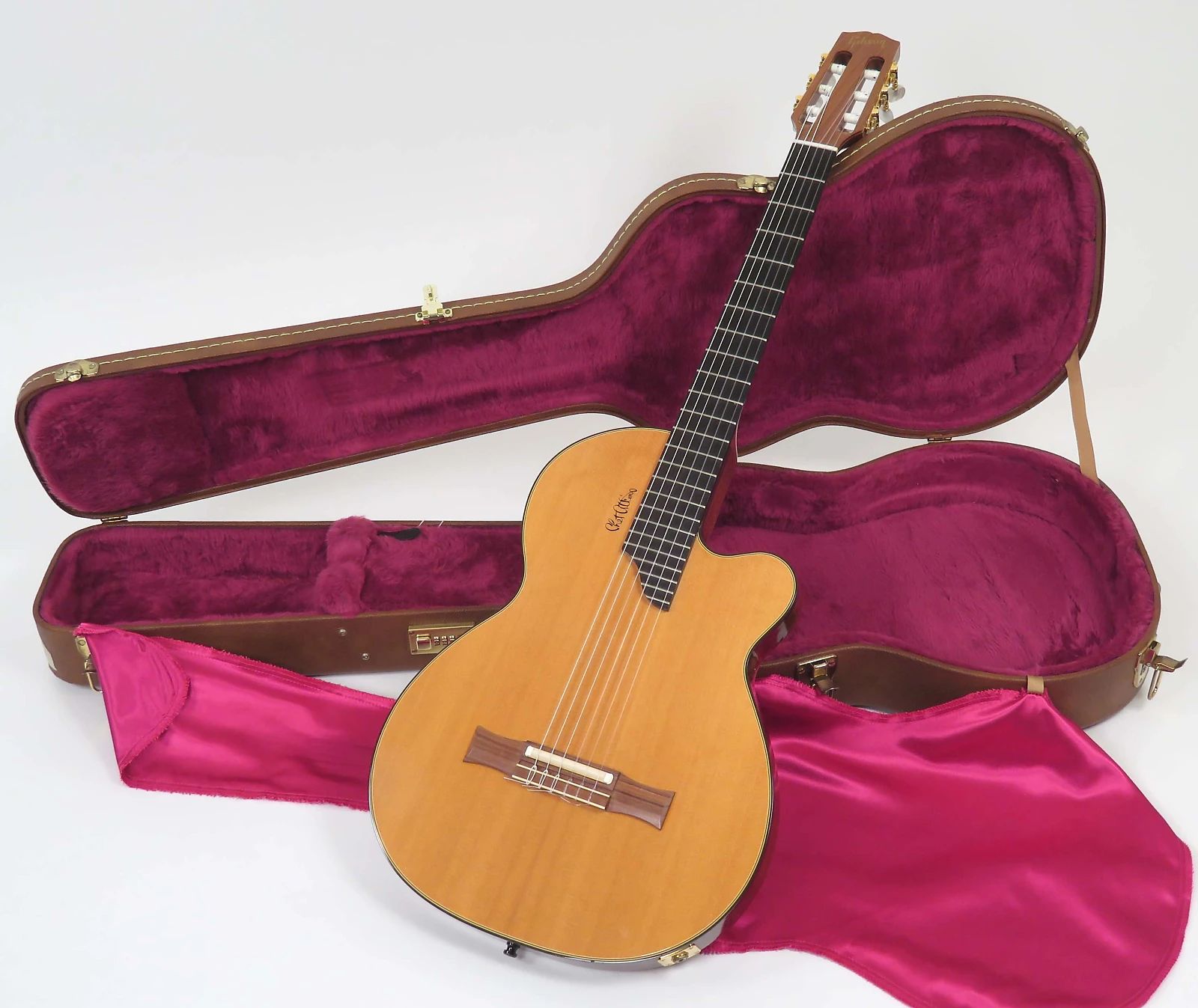 ギター Gibson Chet Atkins CE Gibson Chet Atkins CE Studio 2003 - 2006 | Reverb