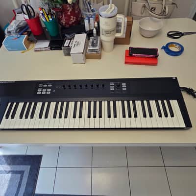 Native Instruments Komplete Kontrol S61 Keyboard Controller | Reverb