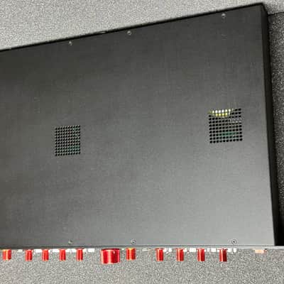 Phoenix Audio DRS-Q4 Mk2 2-Channel Mic Preamp with 4-band Gyrator EQ - Excellent image 6