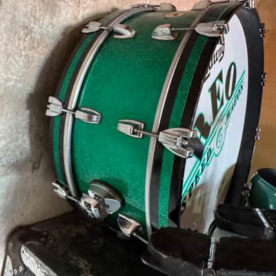 Bryan Hitt's REO Speedwagon 2000s Ludwig Classic Maple With Complete Hardware - Green Sparkle image 14