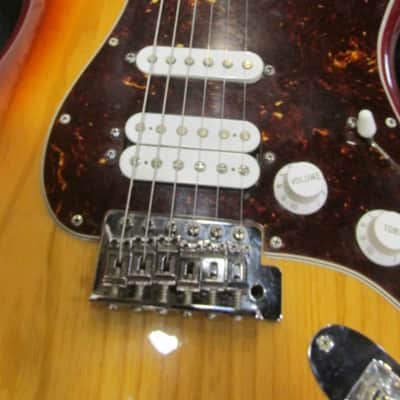 Fender Made in Mexico Stratocaster HSS image 9