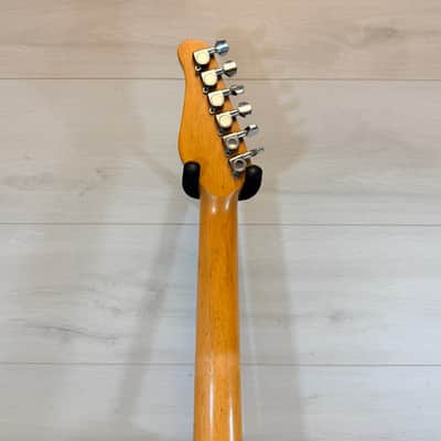Crestwood Strat-Style Electric Guitar – Red Finish image 11