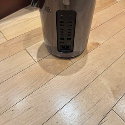 Apple Mac Pro (Late 2013) – 12-Core, 64GB RAM, 1TB SSD – Big Sur Installed image 1