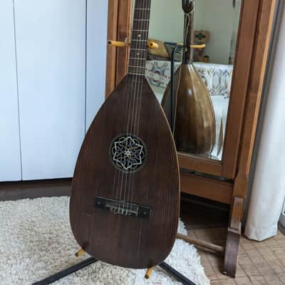 Six-String Lute / Bowl Back Guitar with Guild Hardshell Case, German Antique image 4
