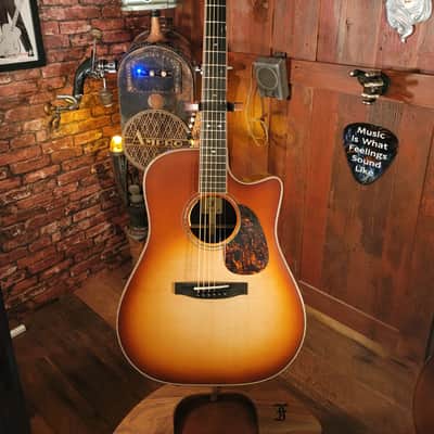 Vintage 3 D SR SB Anthem 119449 with FREE Furch Guitar Strap and Original CNR image 1
