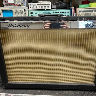 Harmony 415 1968 tube guitar amp. 2 x 12 Jensens, recapped! image 2