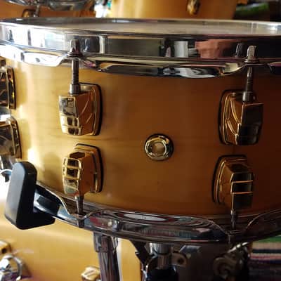 Cadeson Royal Custom 5 piece drum kit , hardware and travel cases - Complete image 16
