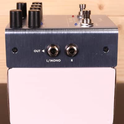 Fender Tre-Verb Digital Reverb & Tremolo - Guitar Effect Pedal image 4