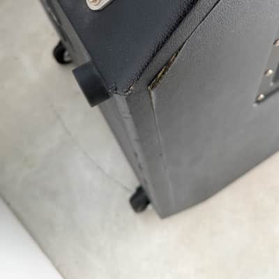 Ampeg SVT-410HLF Heritage Series 500-Watt 4x10" Bass Speaker Cabinet 2010 - Present - Black image 4
