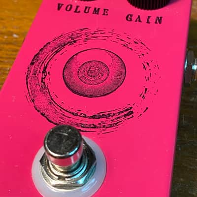 Super-Freq Haunting Mids (not JHS) 2019 Pink image 2