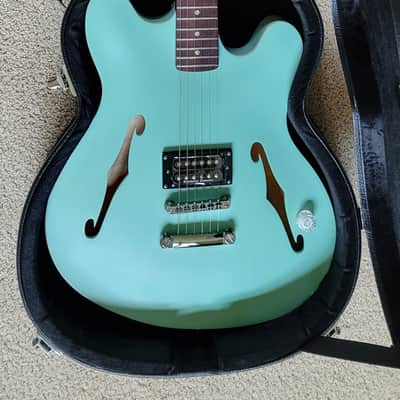 Fender Tom DeLonge Starcaster Electric Guitar, Surf Green, Hard Shell Case image 2