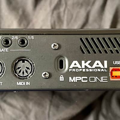 Akai MPC One Standalone MIDI Sequencer 2020 - Present - Black image 4