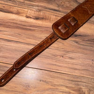 Carlino Orianthi Pearl Tan Scale Leather strap 2025 - Tan image 9